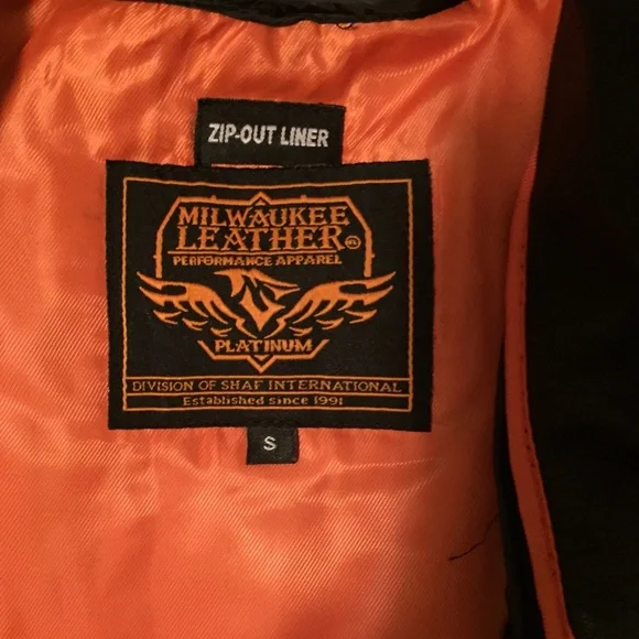 Motorcycle Jacket - Picture 4 of 9